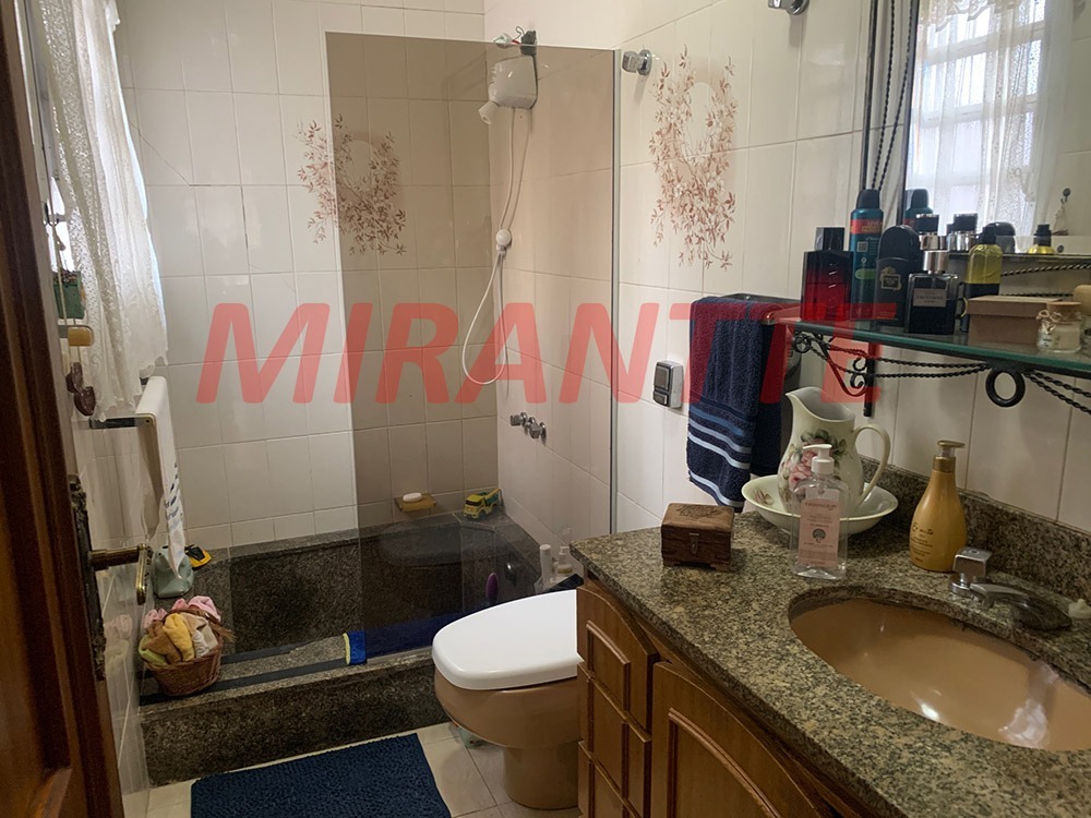 Casa terrea de 220m² com 5 quartos em Santana