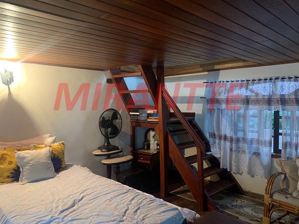 Casa terrea de 220m² com 5 quartos em Santana