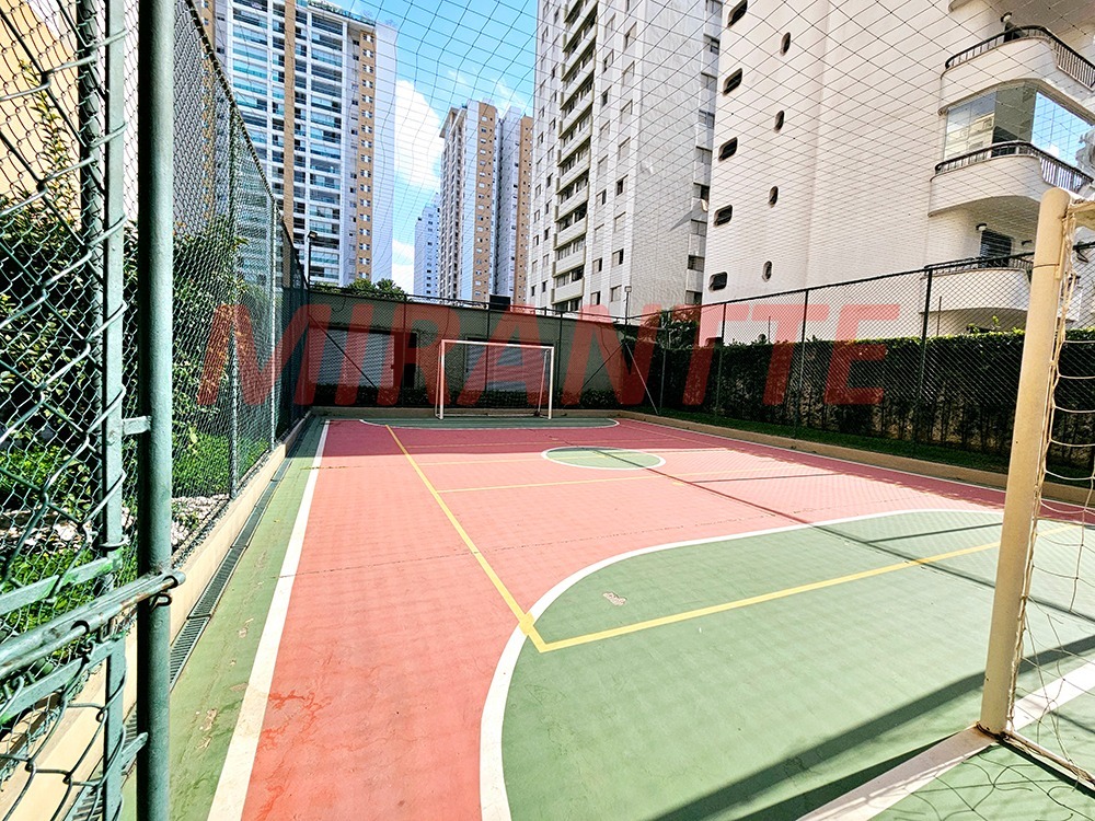 Cobertura de 239m² com 4 quartos em Campo Belo