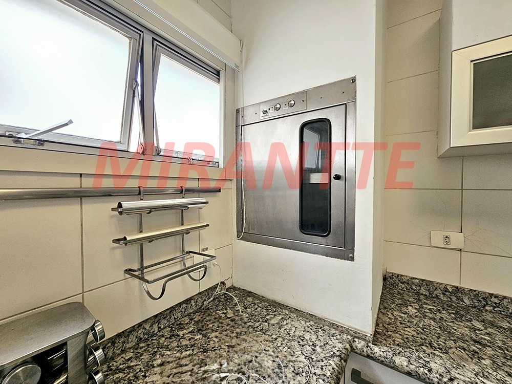 Cobertura de 239m² com 4 quartos em Campo Belo