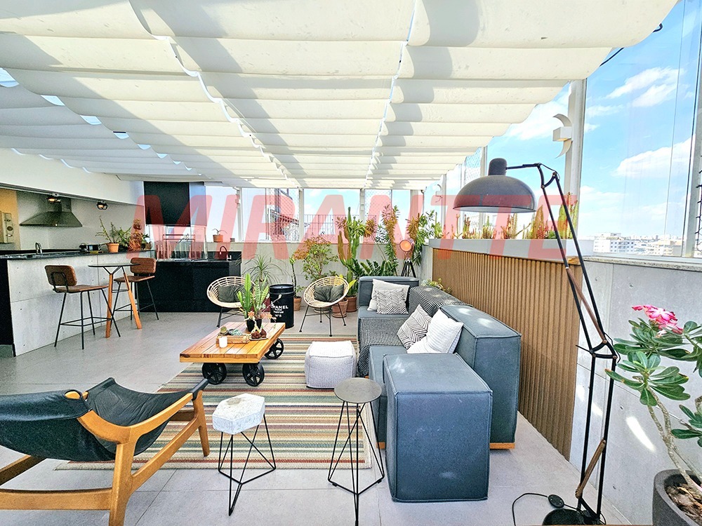 Cobertura de 239m² com 4 quartos em Campo Belo