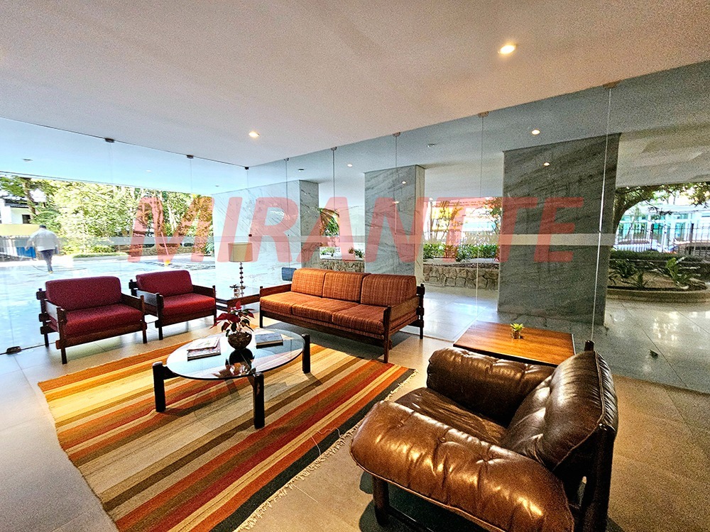 Cobertura de 239m² com 4 quartos em Campo Belo