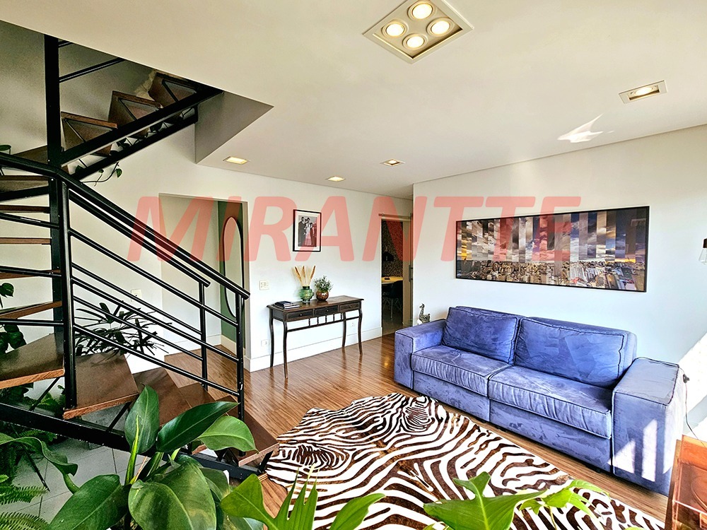 Cobertura de 239m² com 4 quartos em Campo Belo