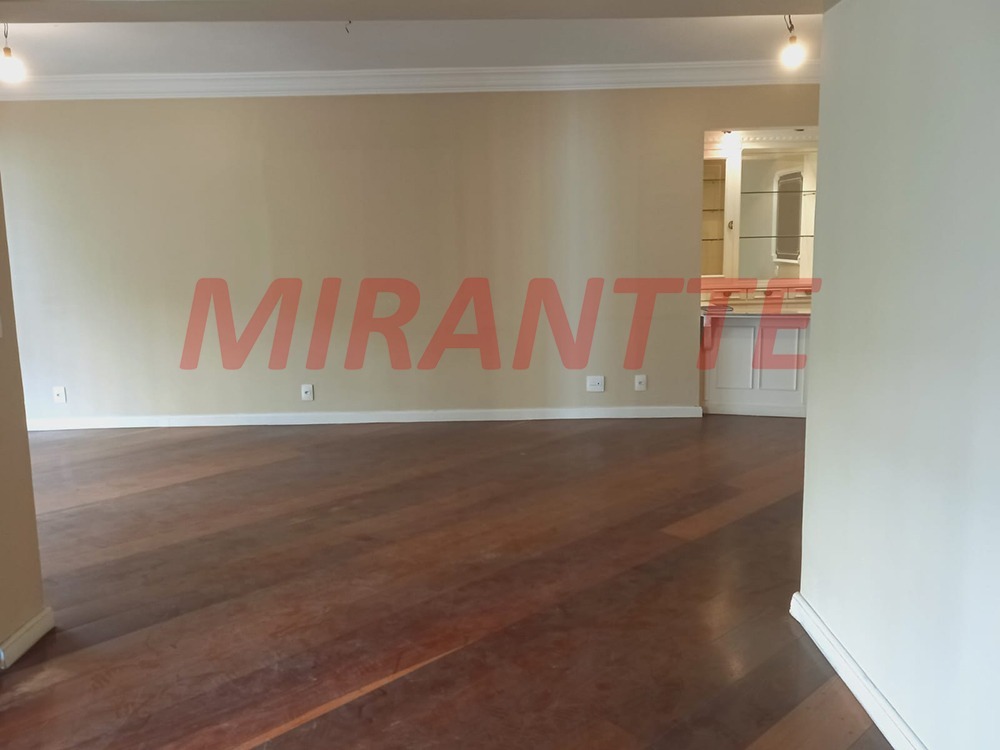Apartamento de 207m² com 4 quartos em Perdizes