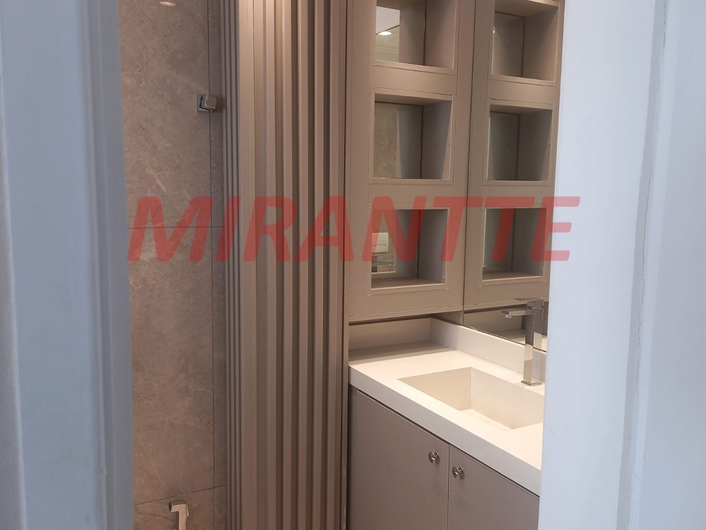 Apartamento de 207m² com 4 quartos em Perdizes