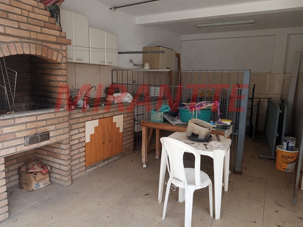 Casa terrea de 230m² com 3 quartos em Imirim