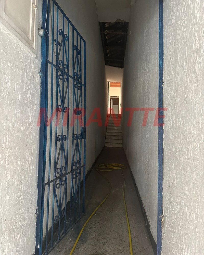 Galpao de 239.25m² em Santana