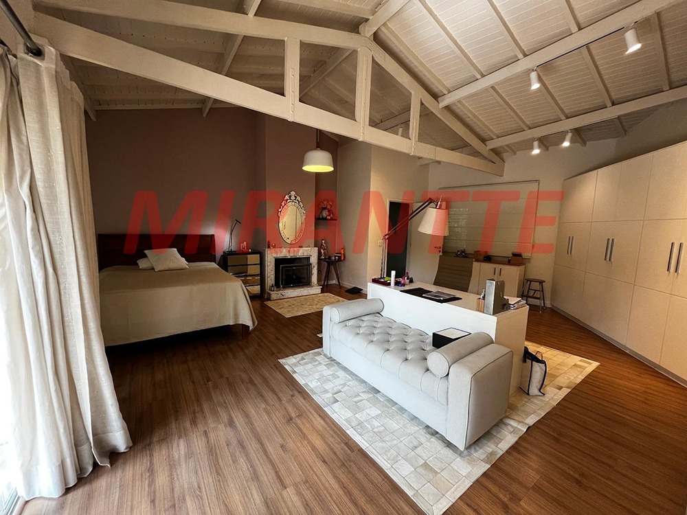 Sobrado de 260m² com 4 quartos em Tucuruvi