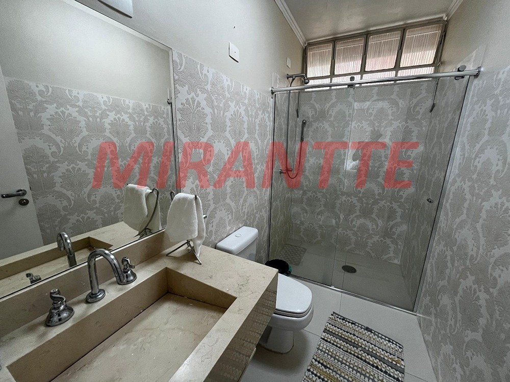 Sobrado de 260m² com 4 quartos em Tucuruvi