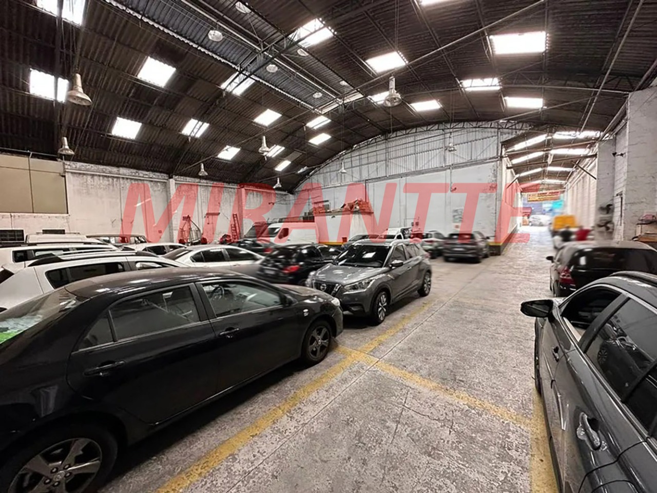 Galpao de 876m² em Limão