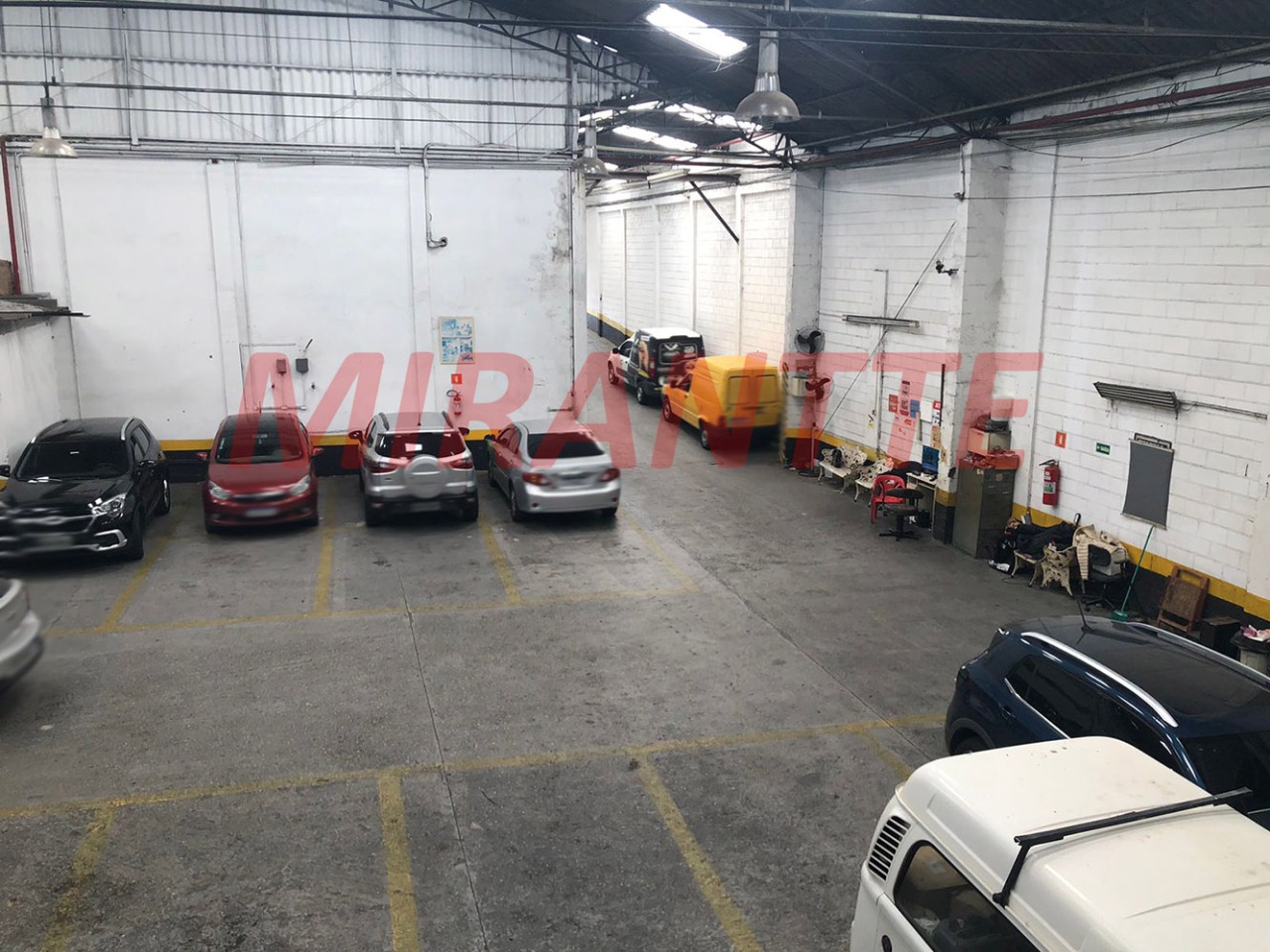 Galpao de 876m² em Limão