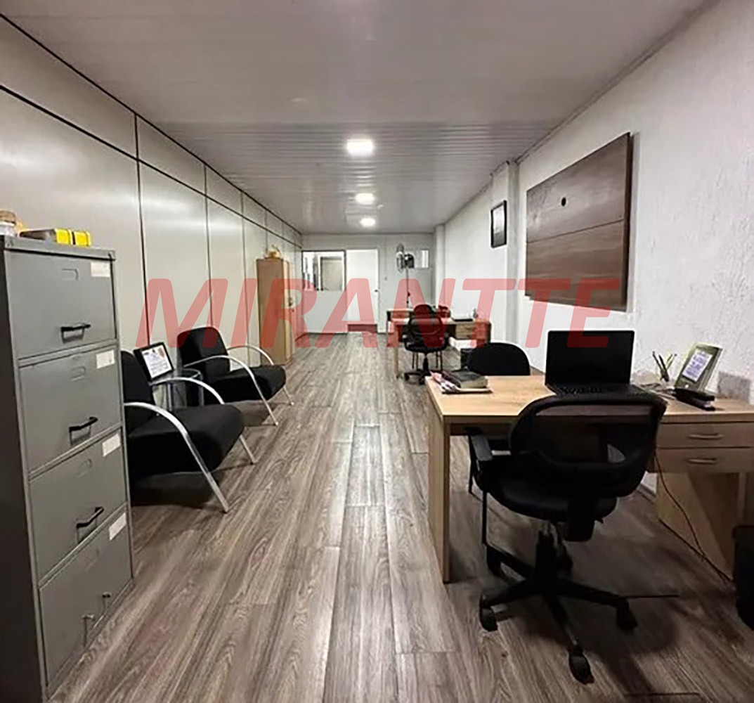 Galpao de 876m² em Limão