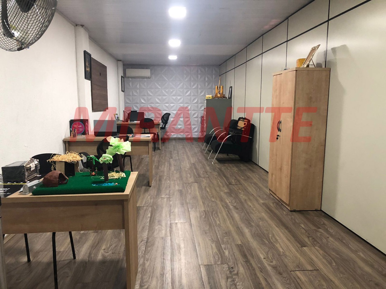 Galpao de 876m² em Limão