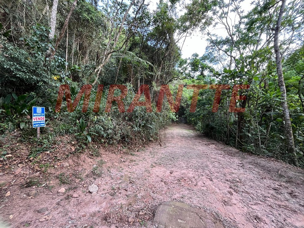 Terreno de 1200m² em Caraguata