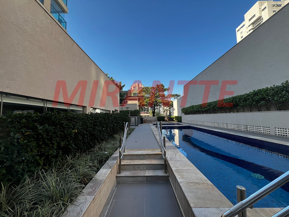 Apartamento de 255m² com 4 quartos em Santana