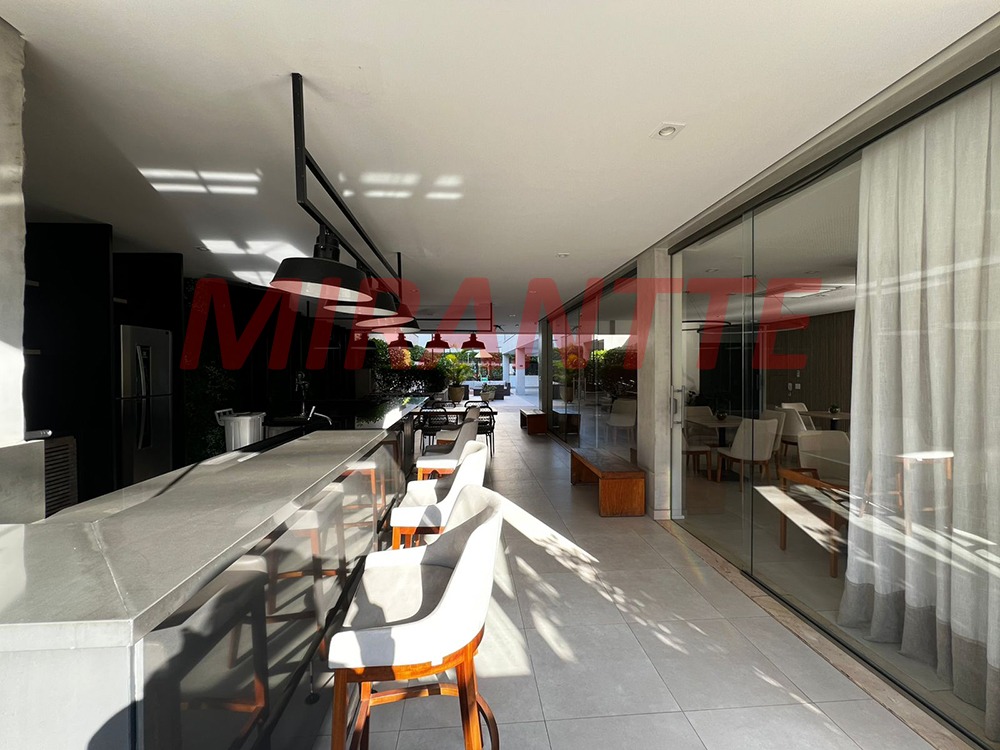 Apartamento de 255m² com 4 quartos em Santana