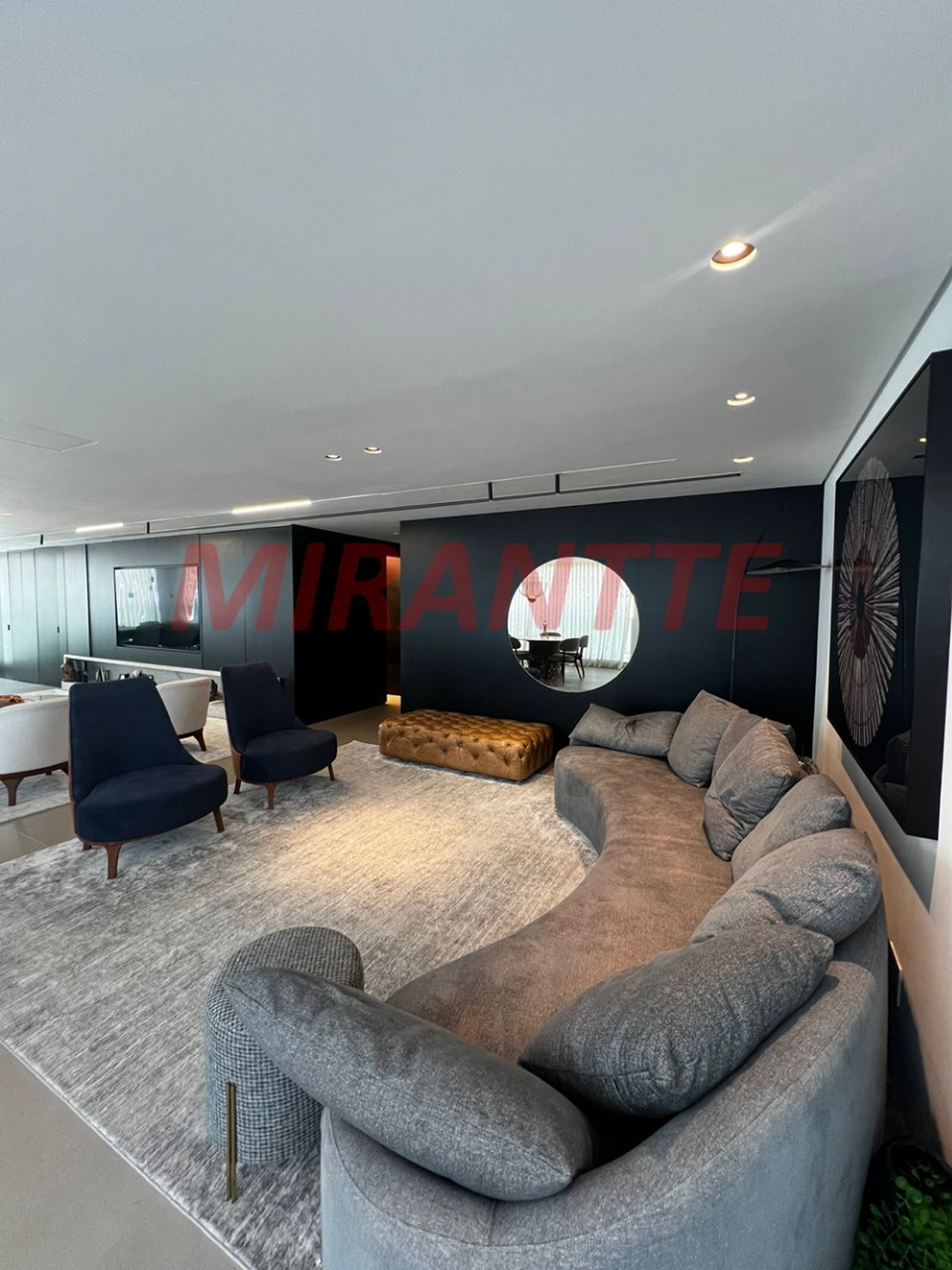 Apartamento de 255m² com 4 quartos em Santana
