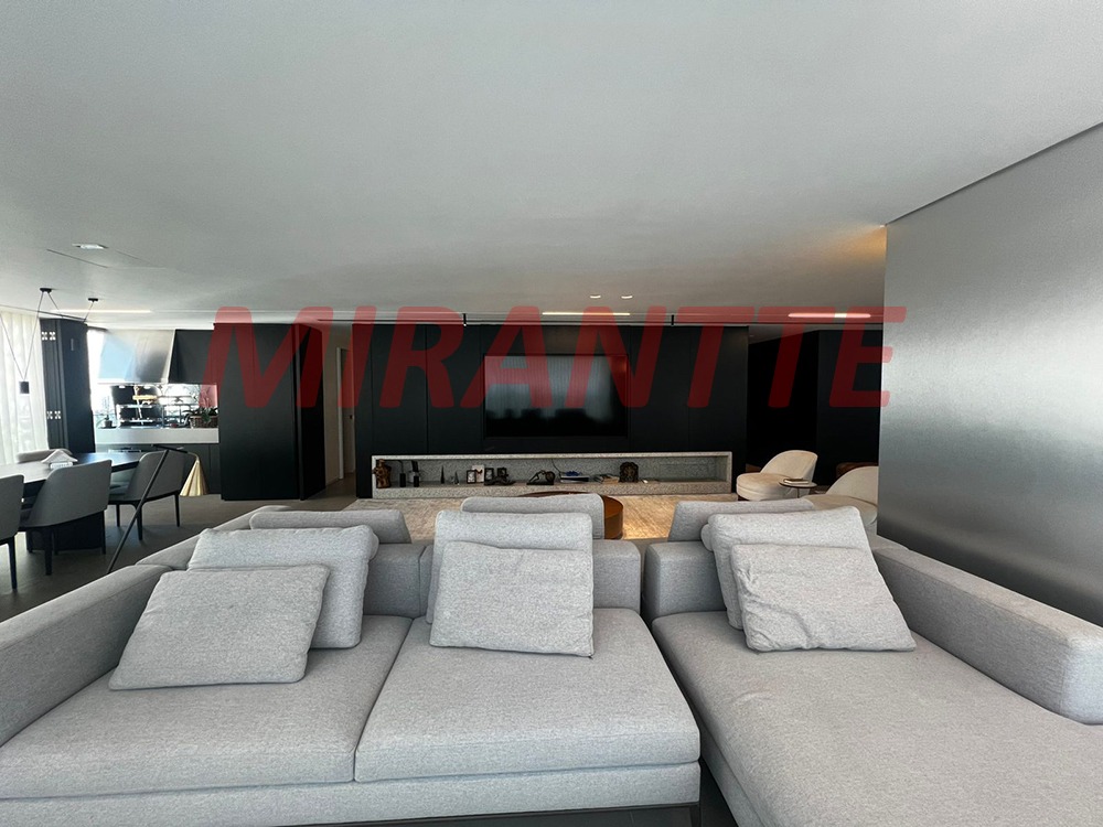 Apartamento de 255m² com 4 quartos em Santana