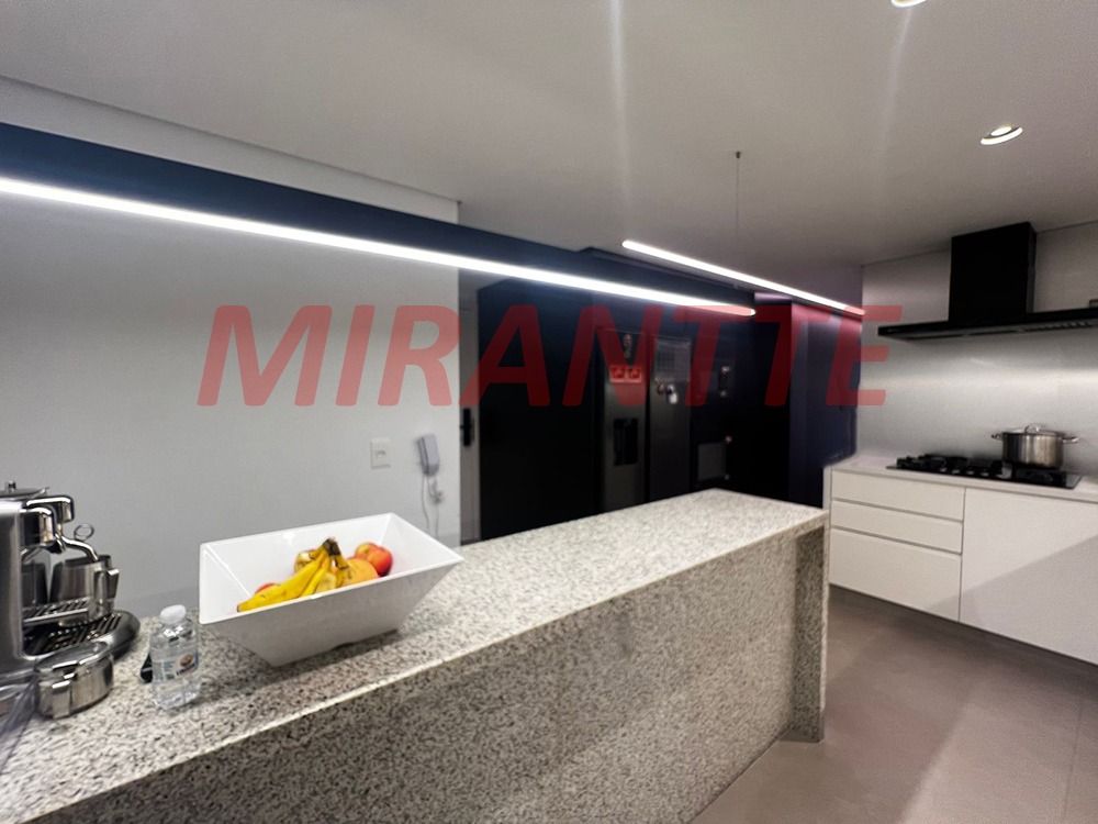 Apartamento de 255m² com 4 quartos em Santana