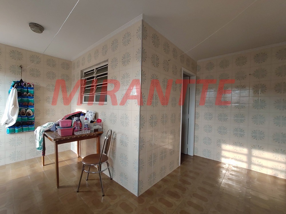 Sobrado de 221m² com 3 quartos em Vila Irmaos Arnoni