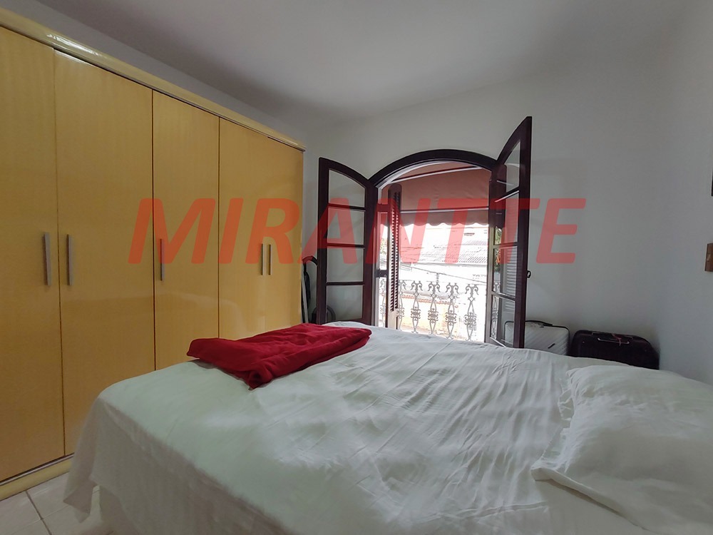 Sobrado de 221m² com 3 quartos em Vila Irmaos Arnoni