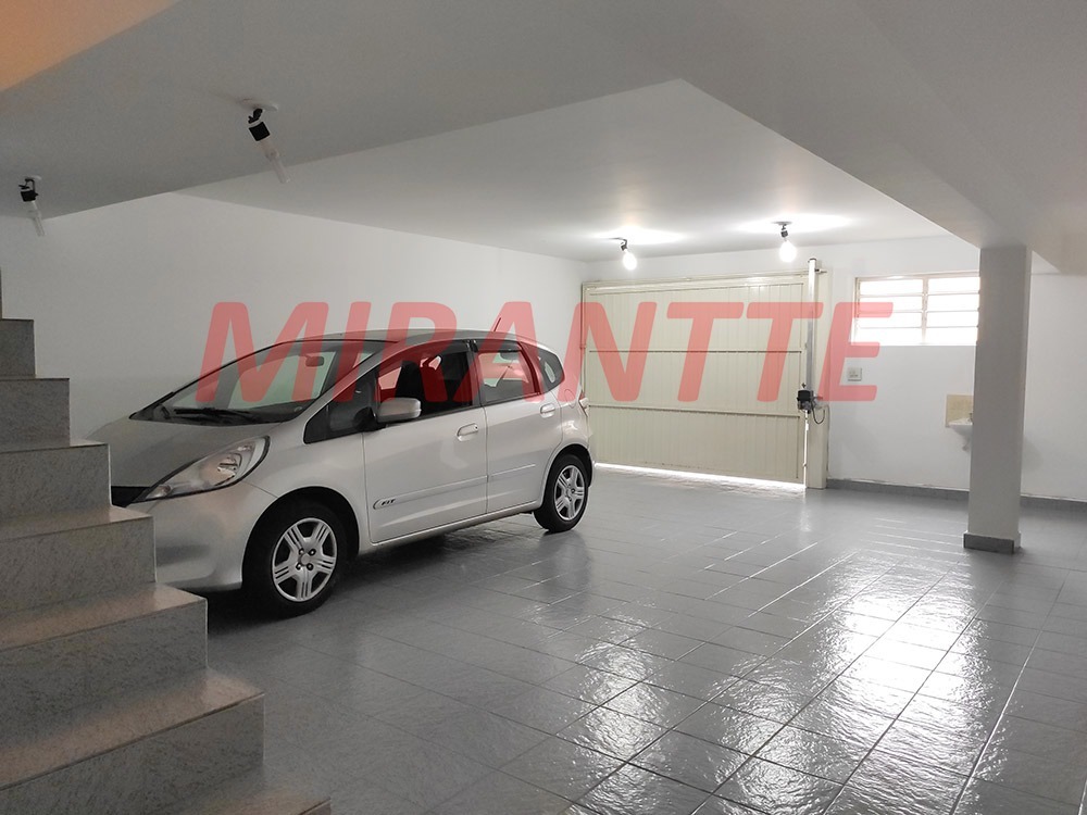 Sobrado de 221m² com 3 quartos em Vila Irmaos Arnoni