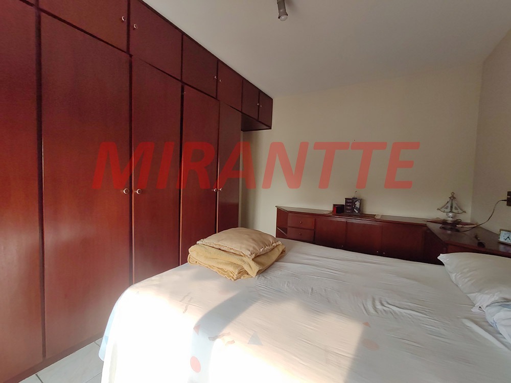 Sobrado de 221m² com 3 quartos em Vila Irmaos Arnoni