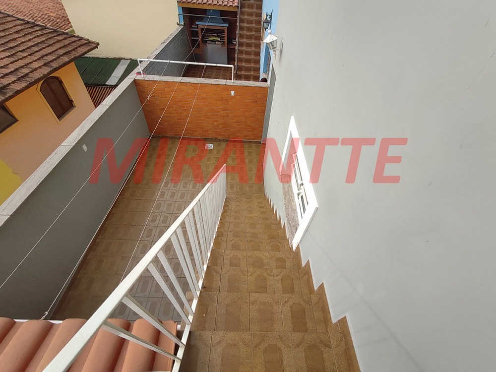 Sobrado de 221m² com 3 quartos em Vila Irmaos Arnoni