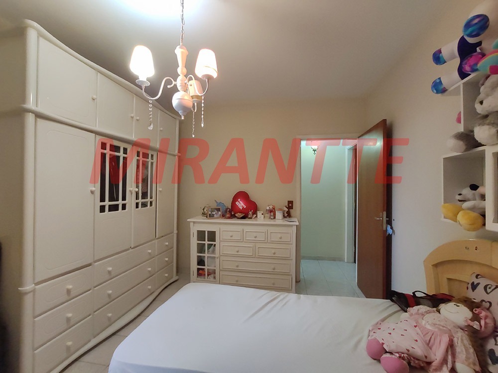 Sobrado de 221m² com 3 quartos em Vila Irmaos Arnoni