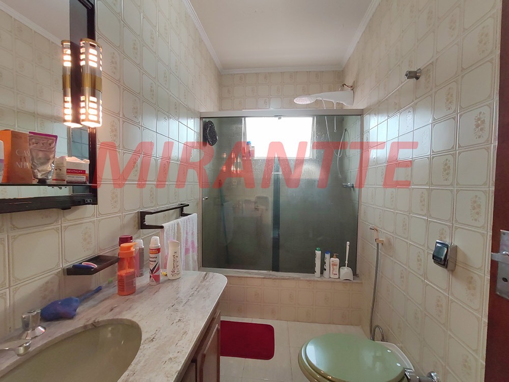 Sobrado de 221m² com 3 quartos em Vila Irmaos Arnoni