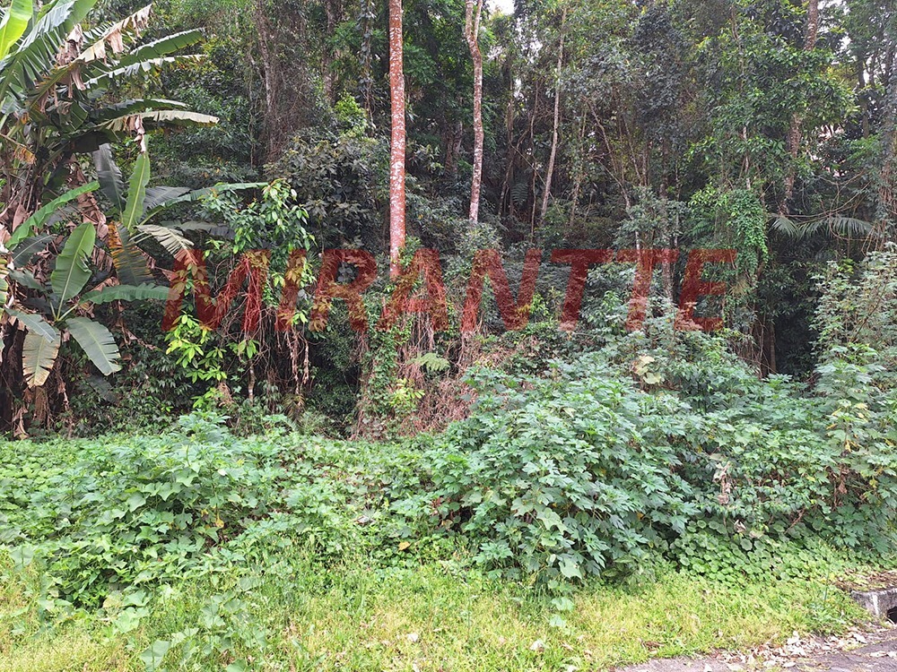 Terreno de 0m² em Caraguata