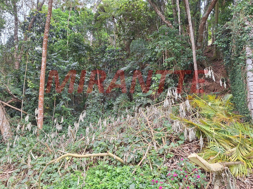 Terreno de 0m² em Caraguata