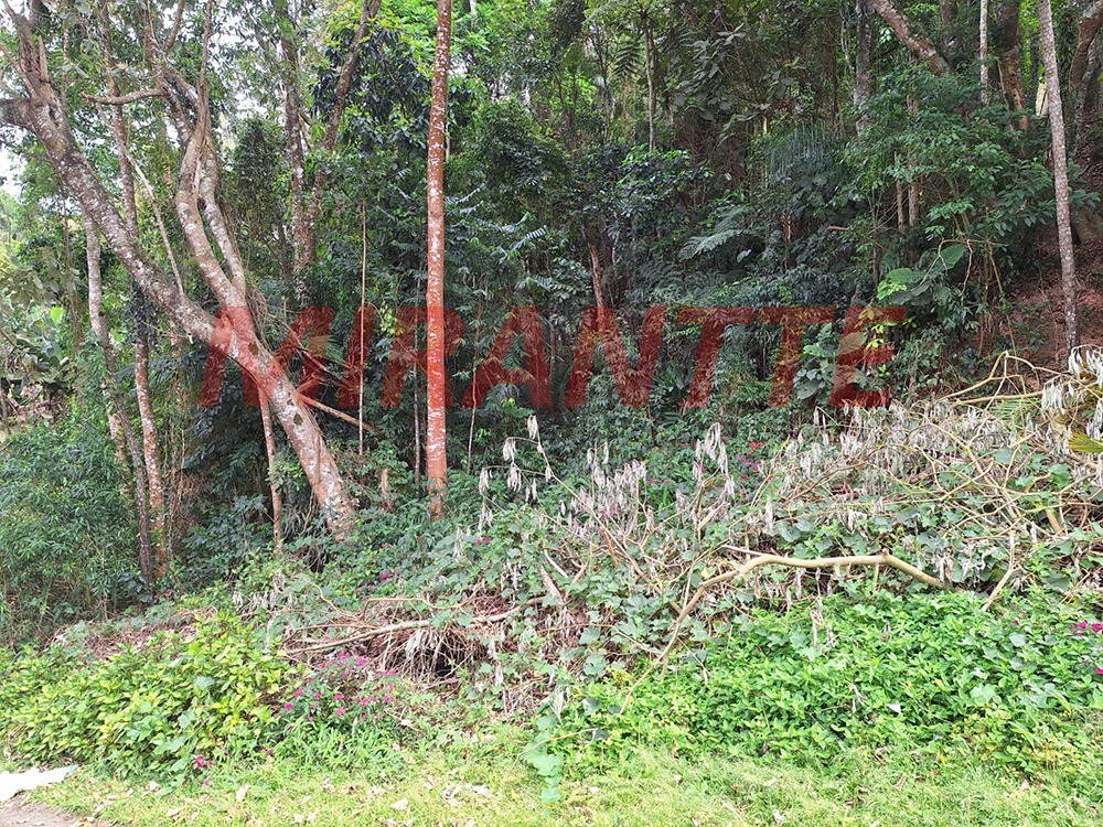 Terreno de 0m² em Caraguata