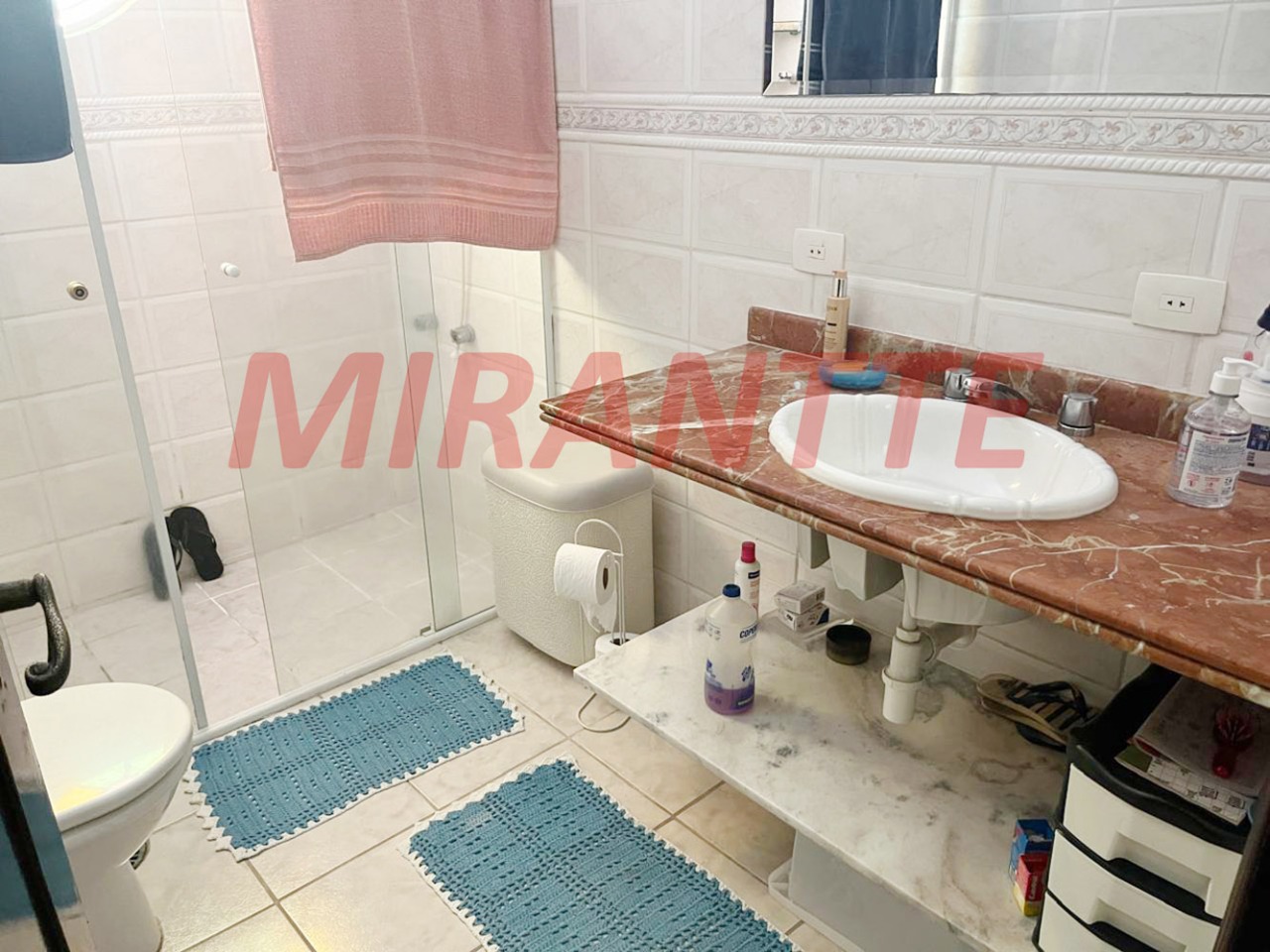 Sobrado de 194m² com 4 quartos em Jardim França