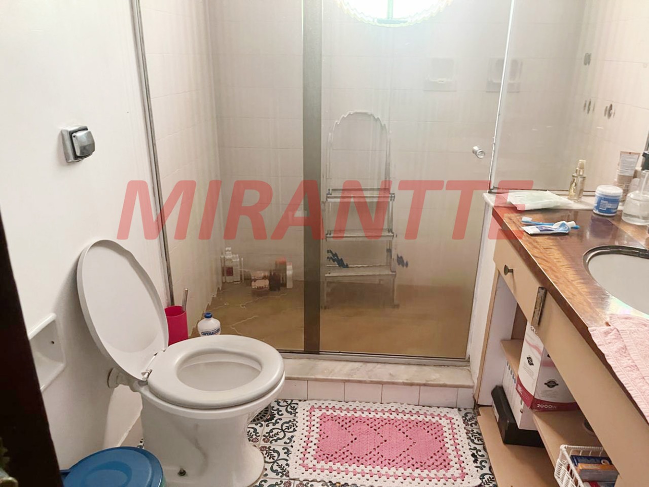 Sobrado de 194m² com 4 quartos em Jardim França