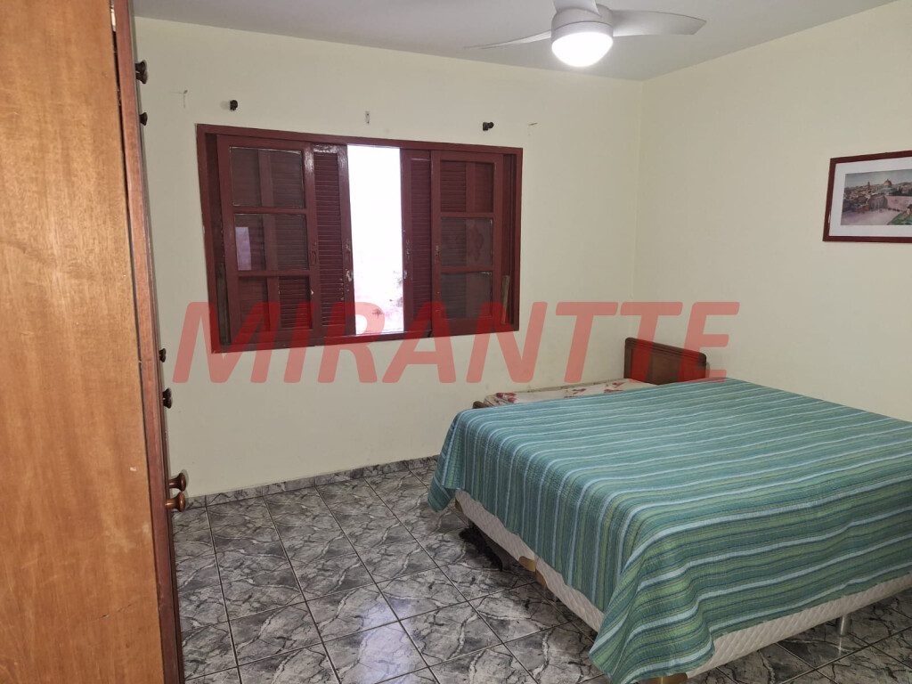 Sobrado de 191m² com 4 quartos em Parque Edu Chaves