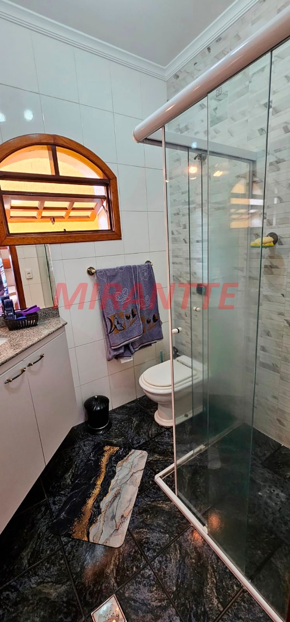 Sobrado de 308m² com 3 quartos em Vila Irmaos Arnoni