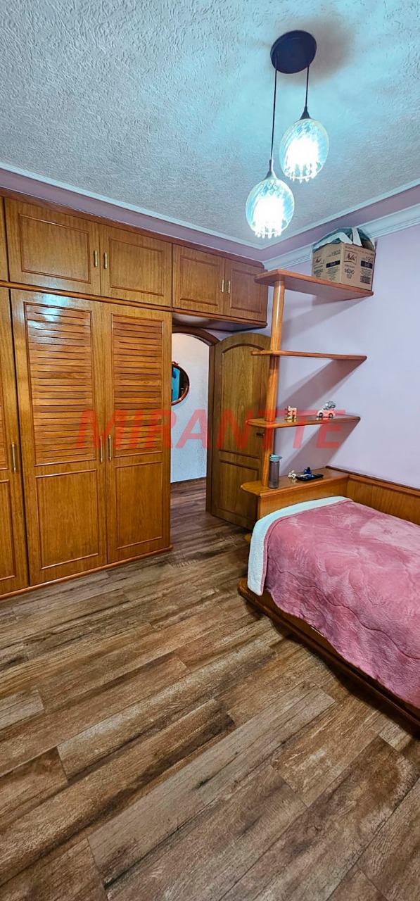Sobrado de 308m² com 3 quartos em Vila Irmaos Arnoni