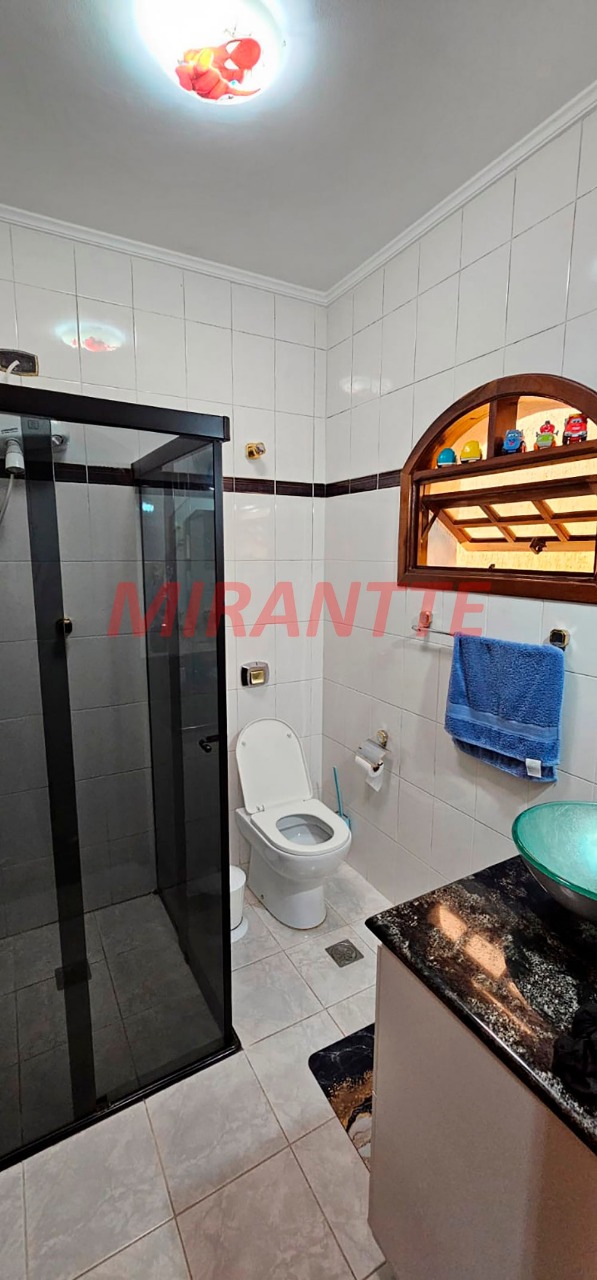 Sobrado de 308m² com 3 quartos em Vila Irmaos Arnoni