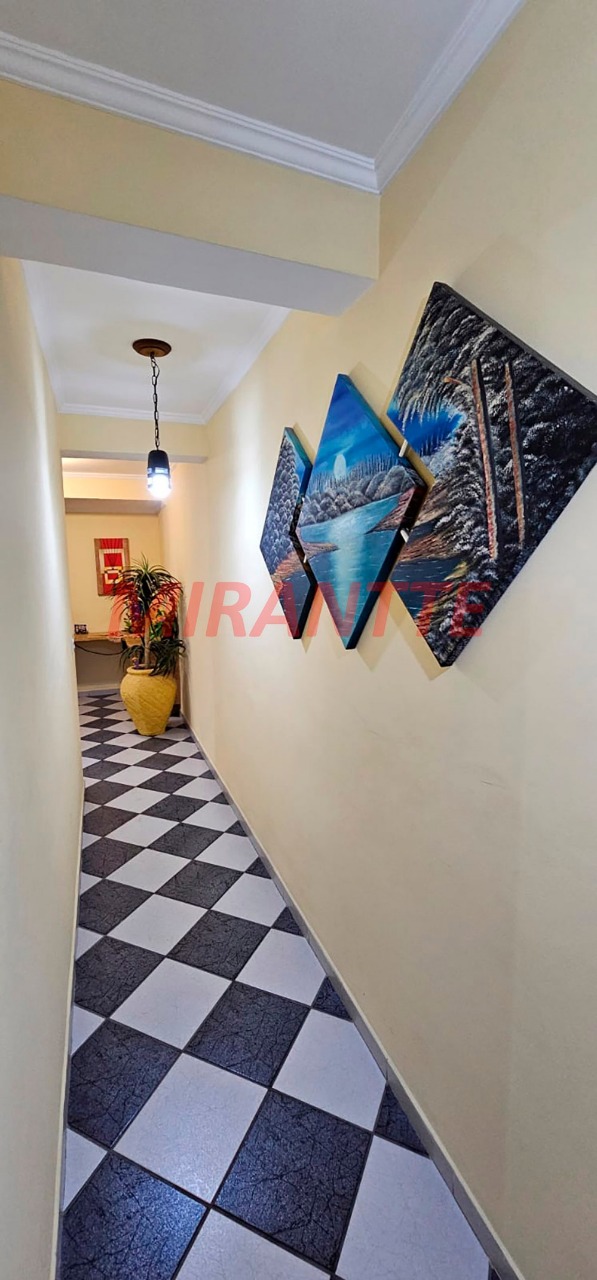 Sobrado de 308m² com 3 quartos em Vila Irmaos Arnoni