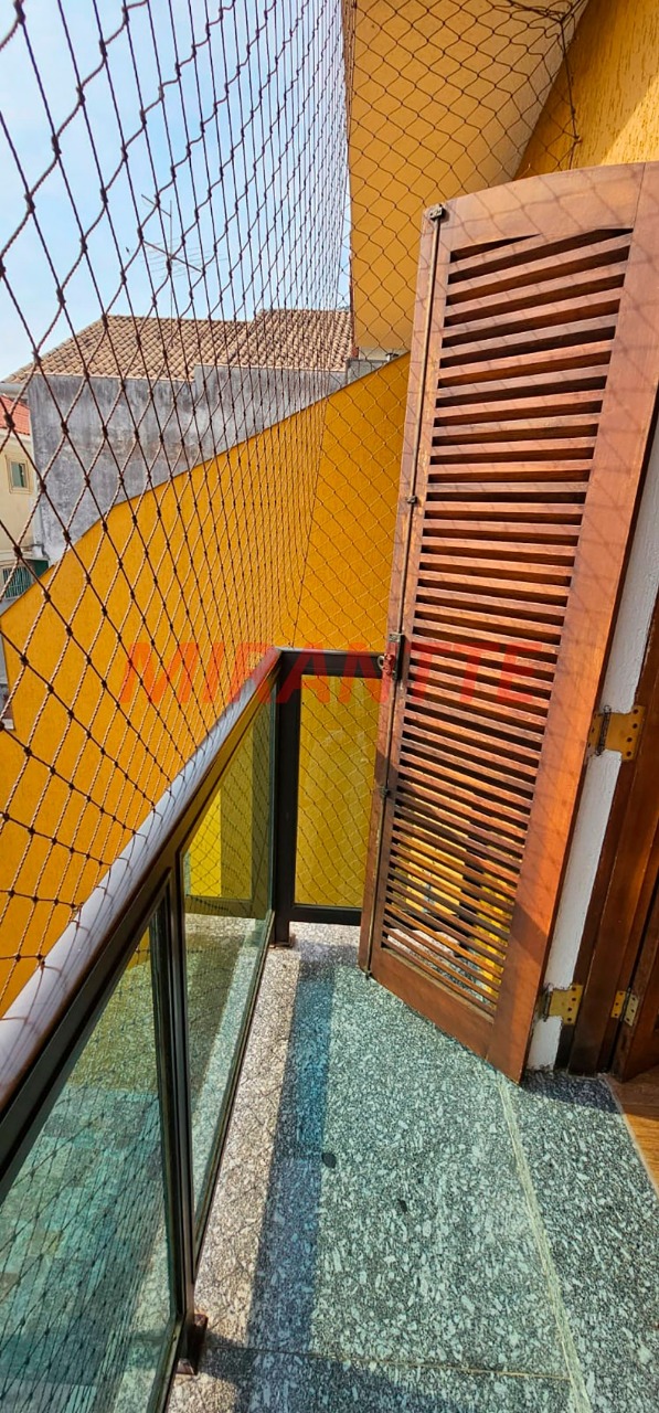 Sobrado de 308m² com 3 quartos em Vila Irmaos Arnoni