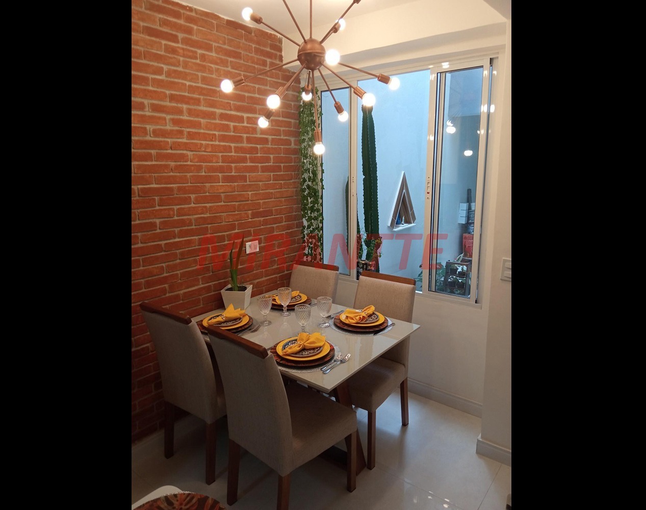 Sobrado de 164m² com 3 quartos em Limão