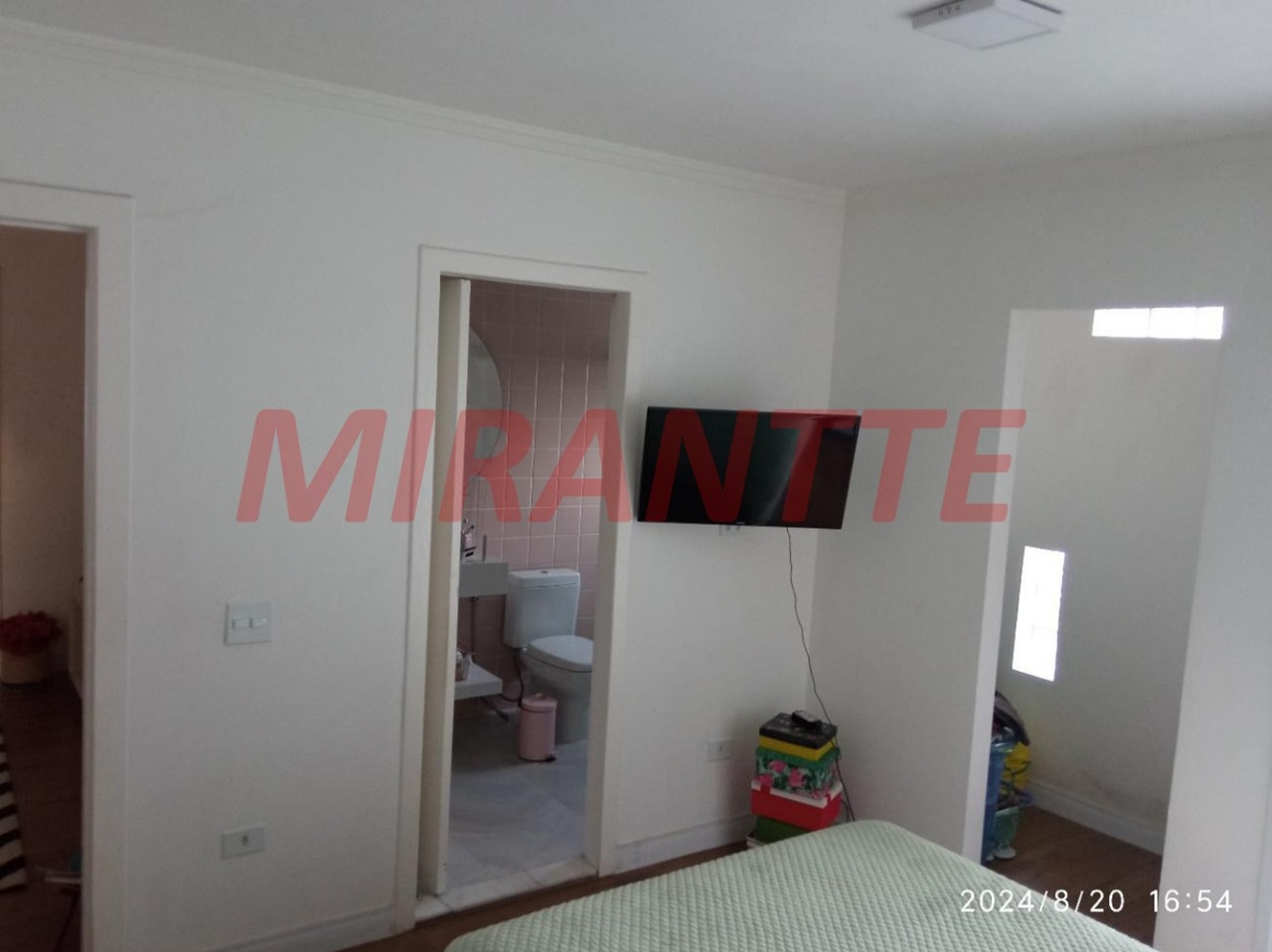 Sobrado de 164m² com 3 quartos em Limão