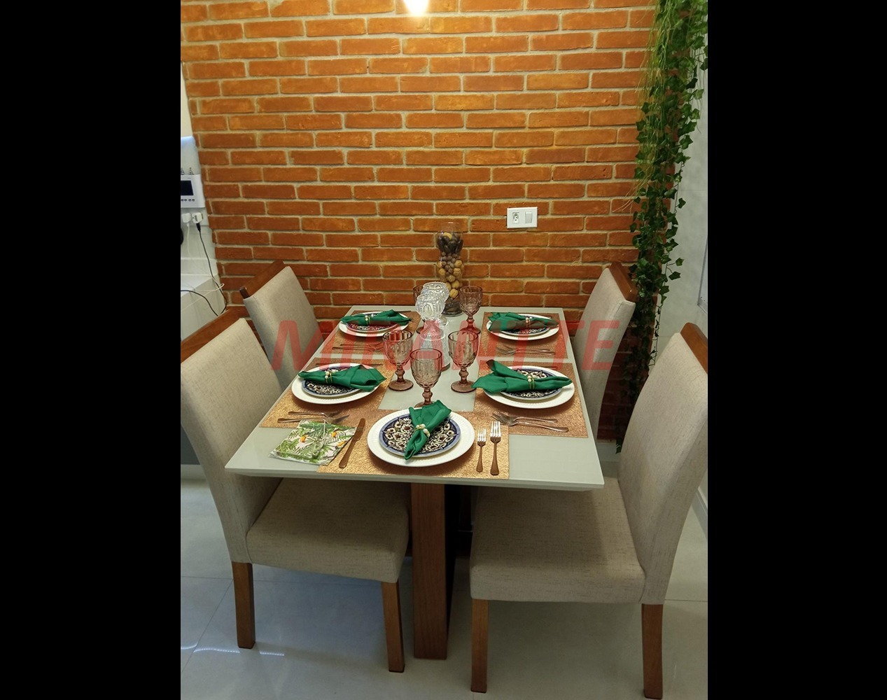Sobrado de 164m² com 3 quartos em Limão