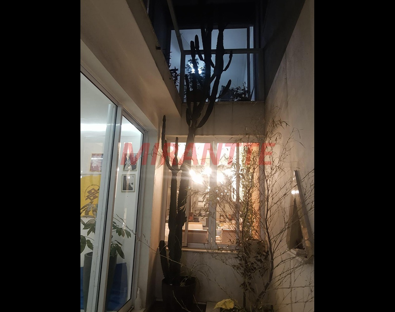 Sobrado de 164m² com 3 quartos em Limão