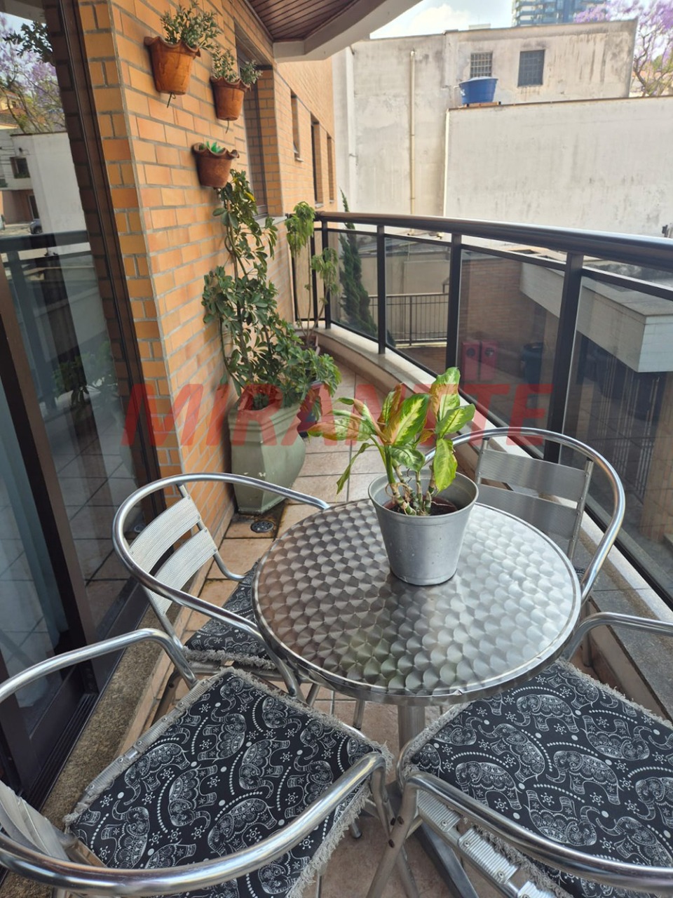 Apartamento de 140m² com 3 quartos em Santana