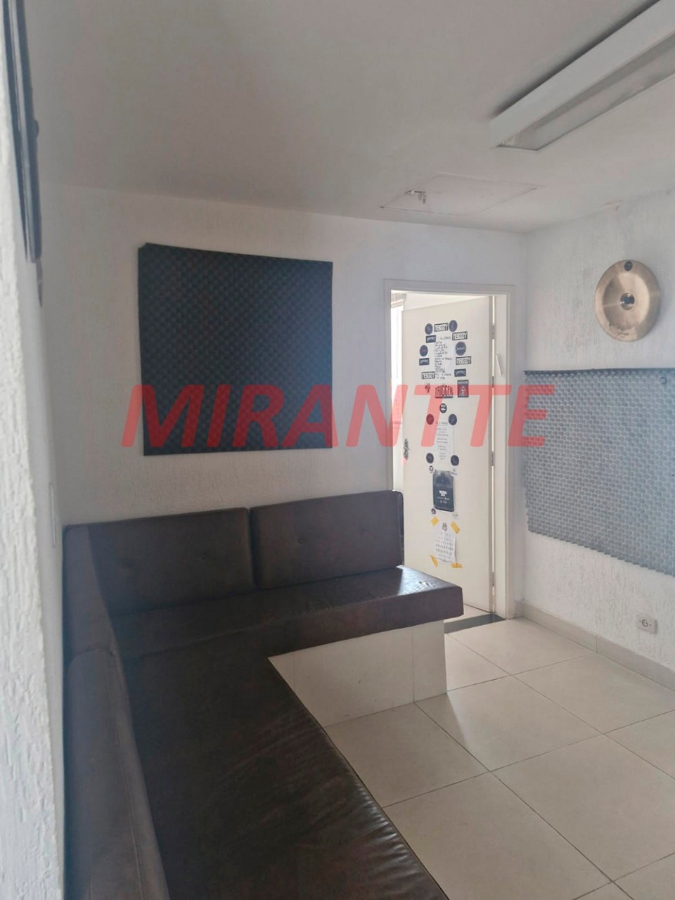 Comercial de 527.26m² em Vila Mazzei