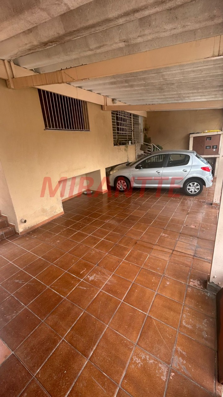 Casa terrea de 200m² com 6 quartos em Imirim