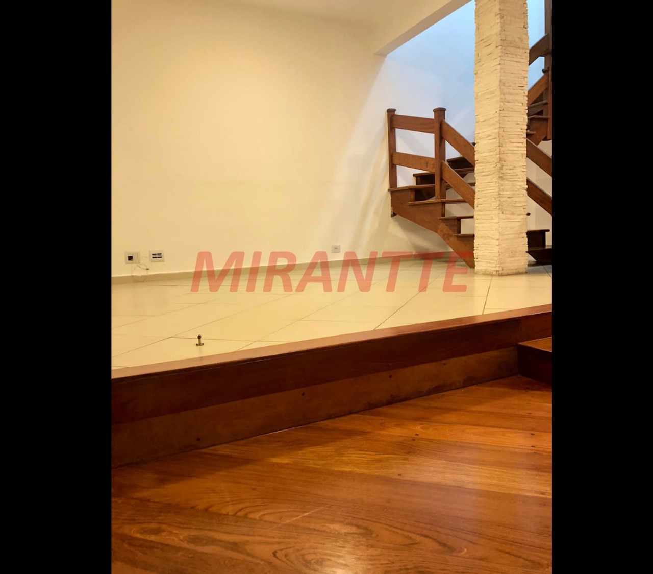 Cond. fechado de 108.88m² com 3 quartos em Jardim Leonor Mendes De Barros