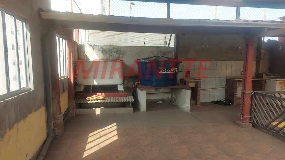 Sobrado de 126m² com 3 quartos em Gopoúva